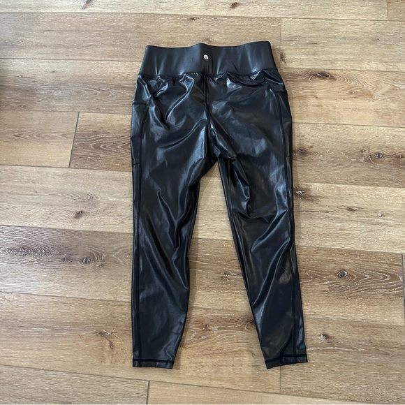 Livi For Lane Bryant Women’s Black 7/8 Faux Leather Leggings Sz 14/16 GUC - Picture 6 of 6
